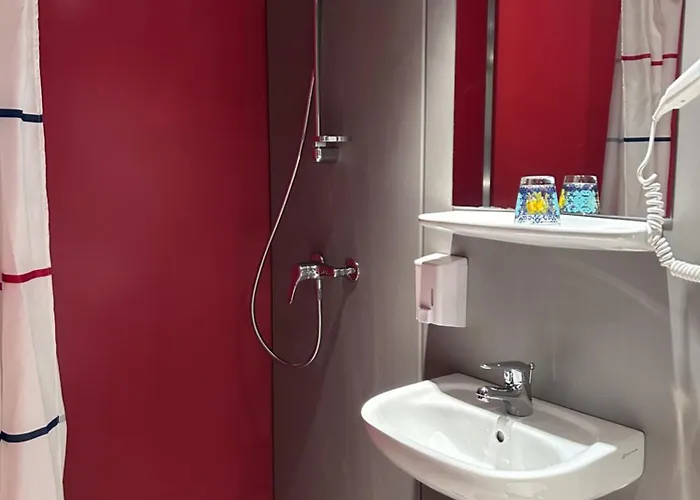 Stadthalle 2* וינה